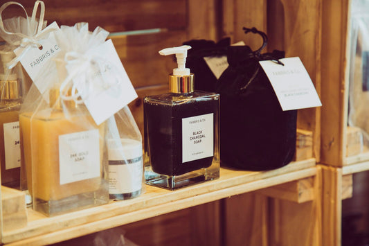 Sera — dark black fragrance bottle
